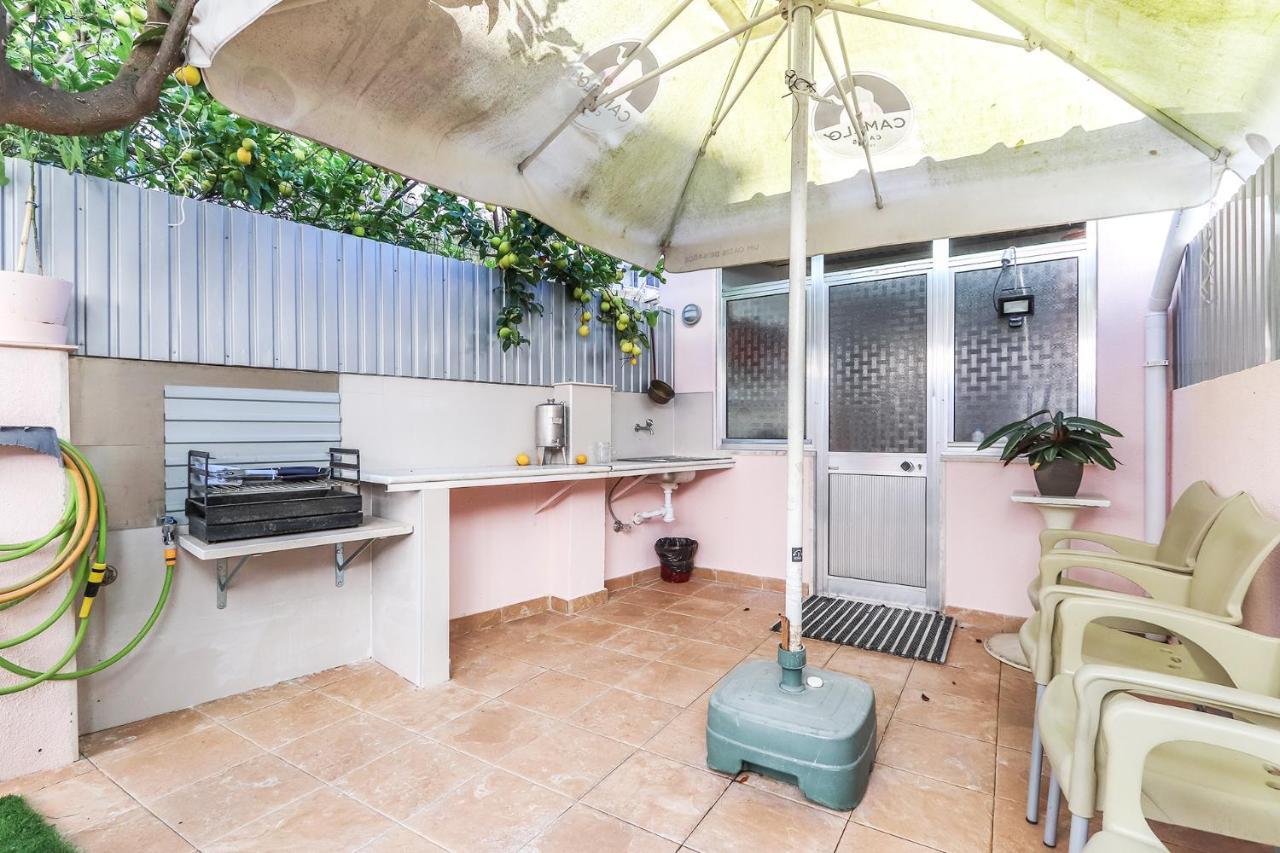 Vita Portucale ! Moscavide Casa Branca W/ Terrace Lisboa 外观 照片